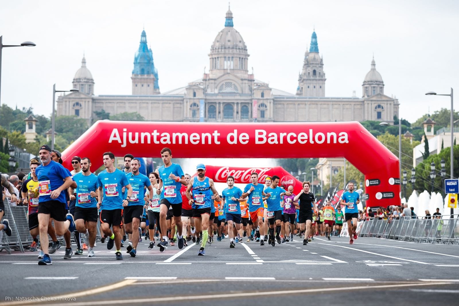 Motor Llançà cede los últimos modelos eléctricos de Nissan a la cursa de La Mercè de Barcelona