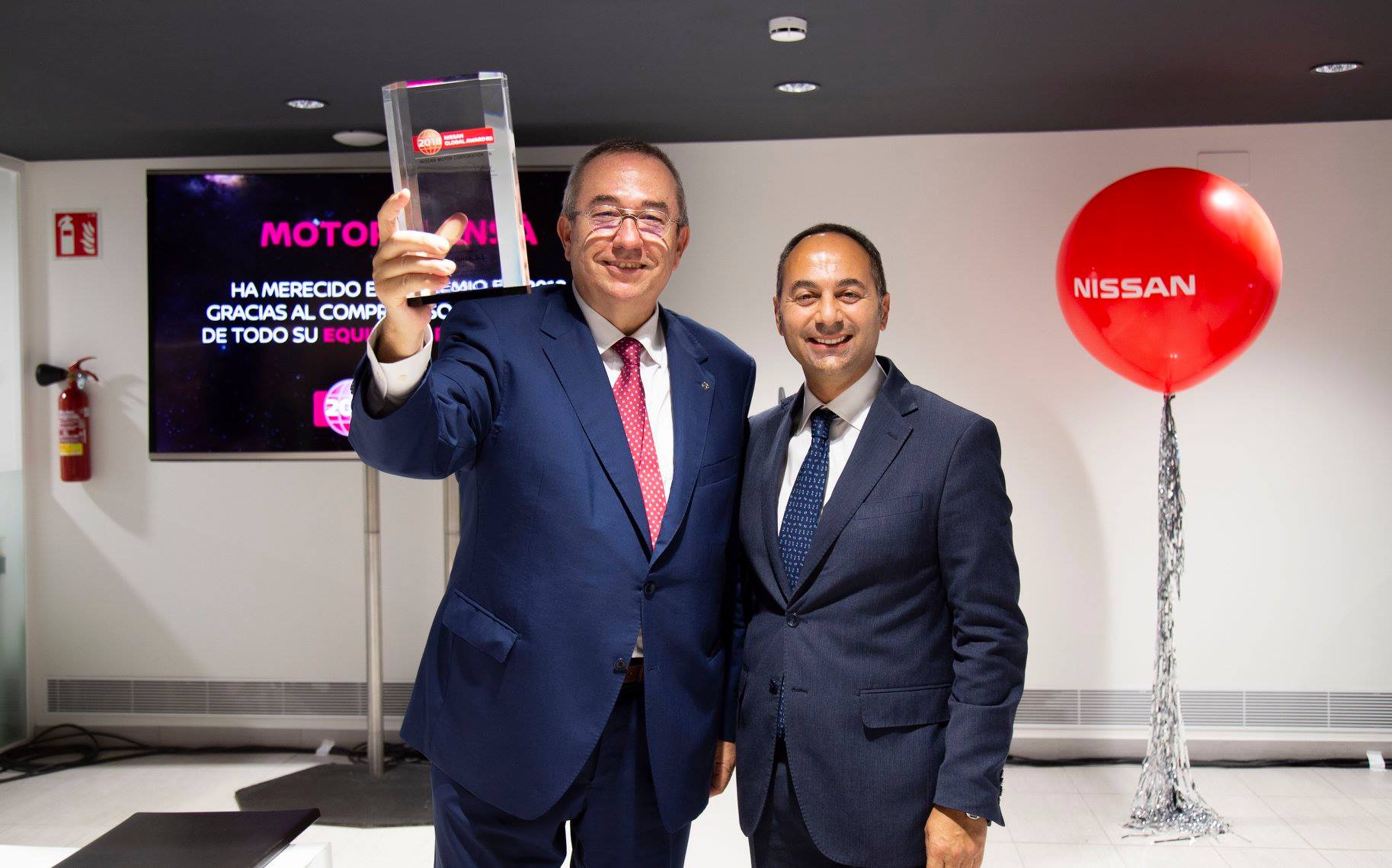 Motor Llansà recibe el Nissan Global Award 2018 como uno de los mejores concesionarios del mundo