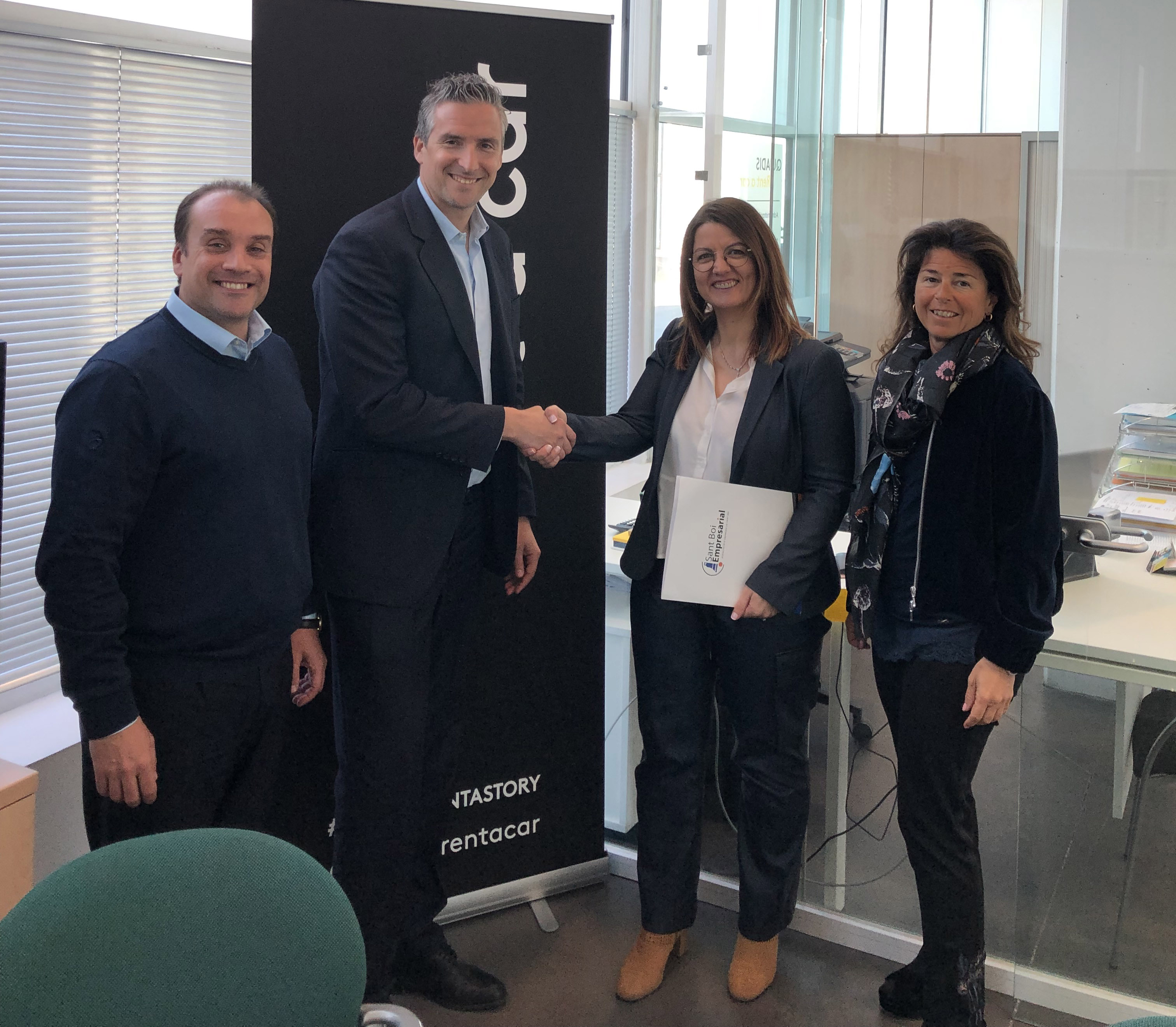 QUADIS Rent a Car firma un acuerdo de colaboración con Sant Boi Empresarial 
