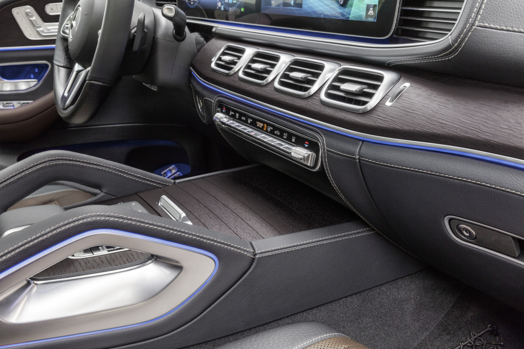 Mercedes-Benz GLE 2019 MBUX