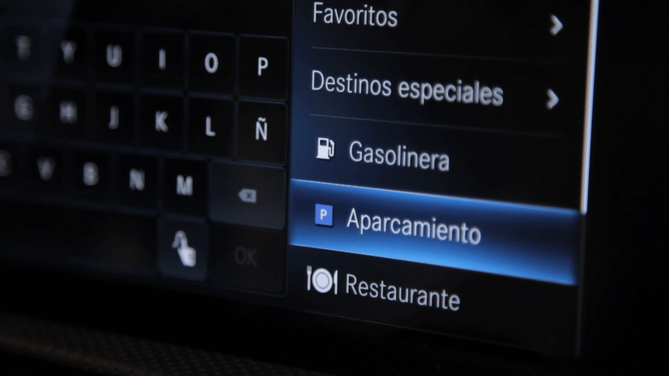 Mercedes-Benz MBUX