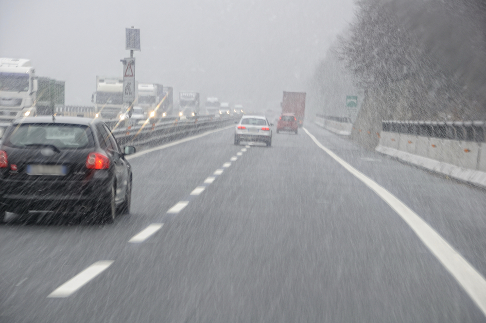 Mantenimiento lluvia coche QUADIS 3