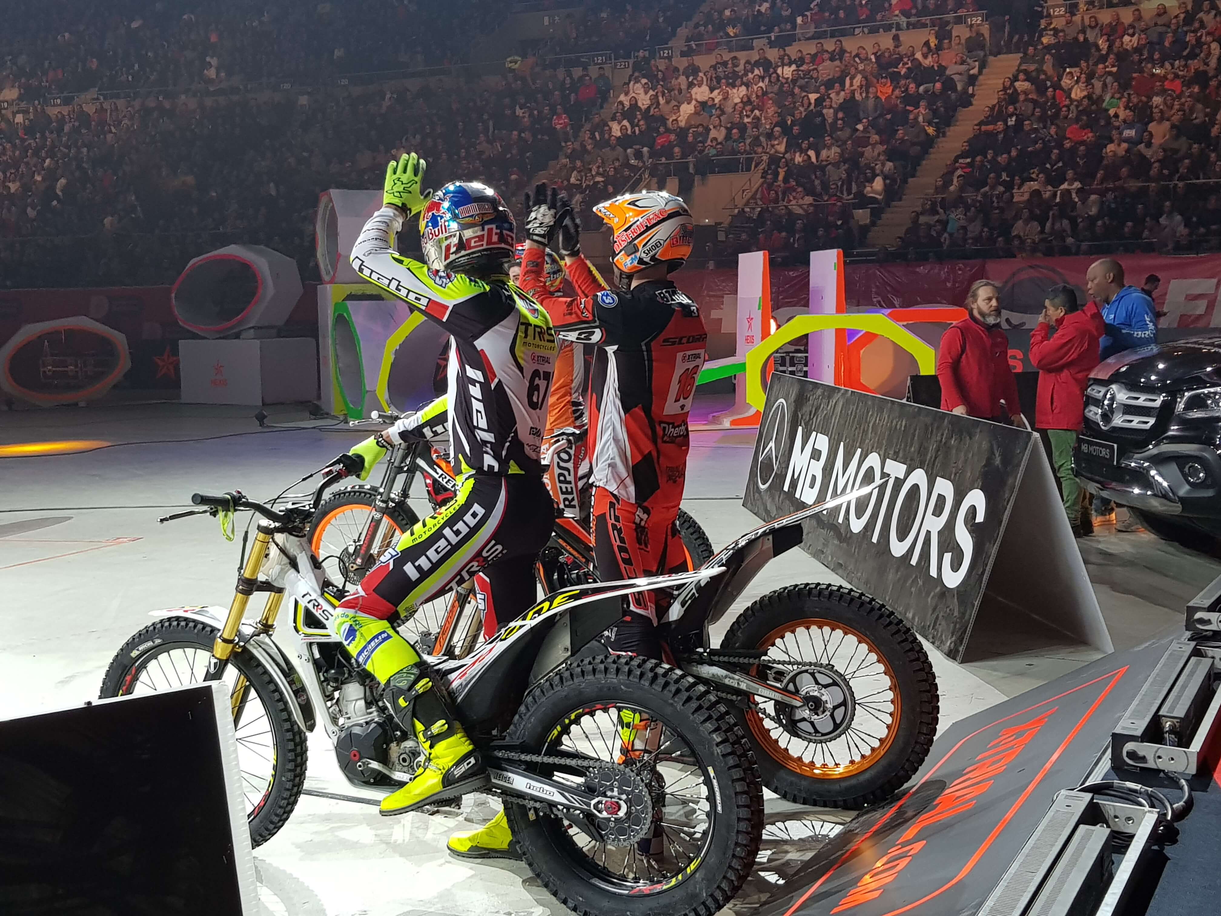 Trial Indoor Barcelona Solo Moto Mb Motors