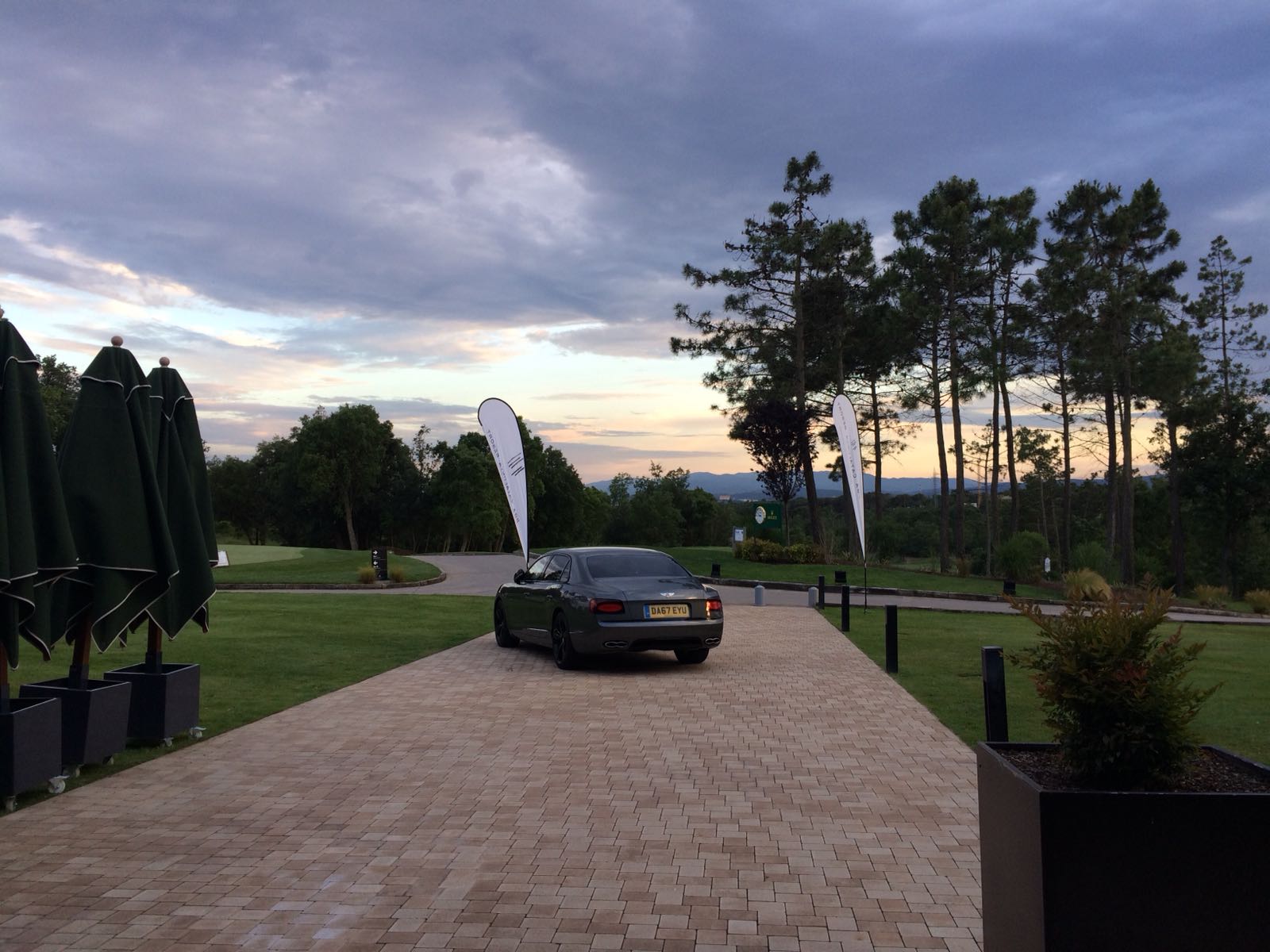Bentley Barcelona patrocina el Costa Brava Legends Trophy