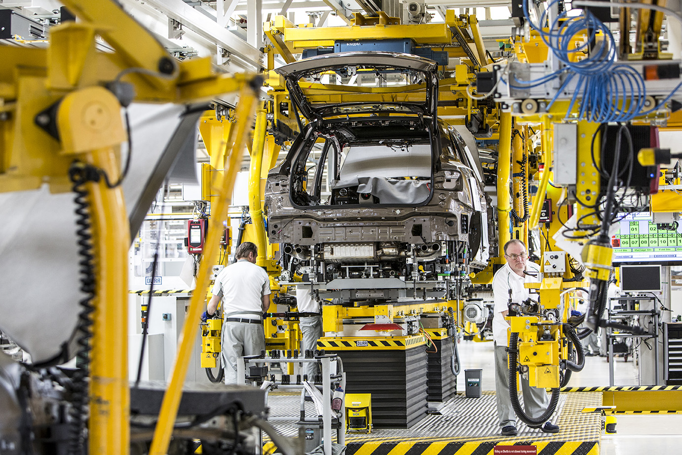 QUADIS visita la fábrica de Bentley en Crewe