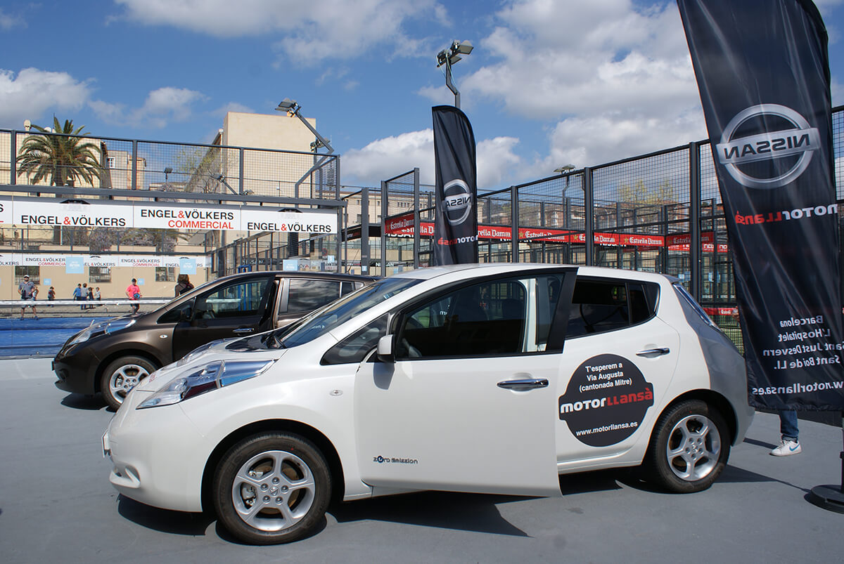 Motor Llansà expone el Nissan Leaf en el Torneo de Pádel de Artós