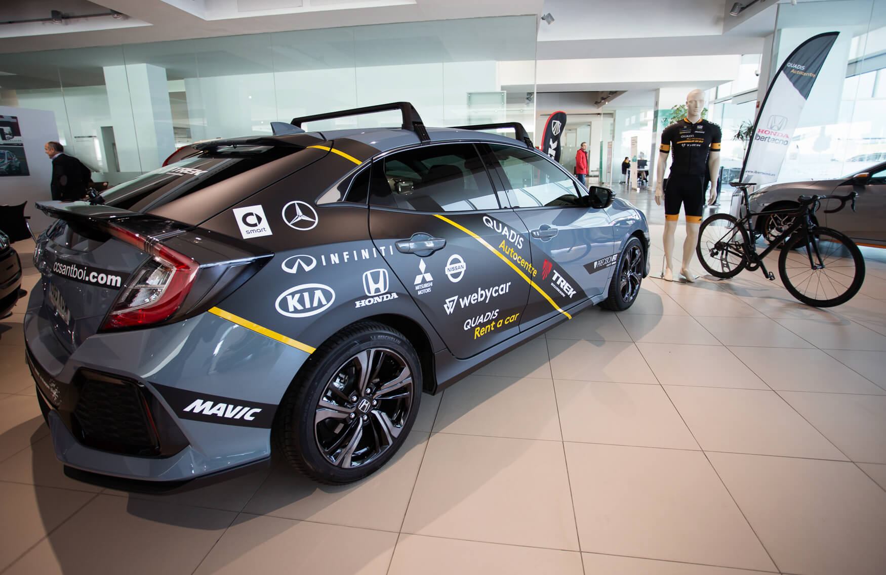 El QUADIS AUTOCENTRE renueva la confianza en el Club Ciclista Sant Boi