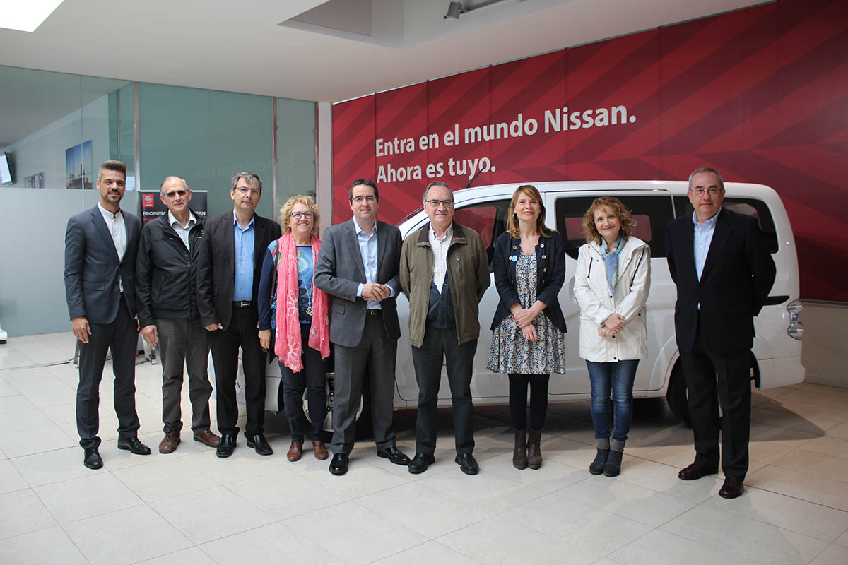 Motor Llansà cede un Nissan e-Nv200 al Banc dels Aliments de Sant Boi de Llobregat