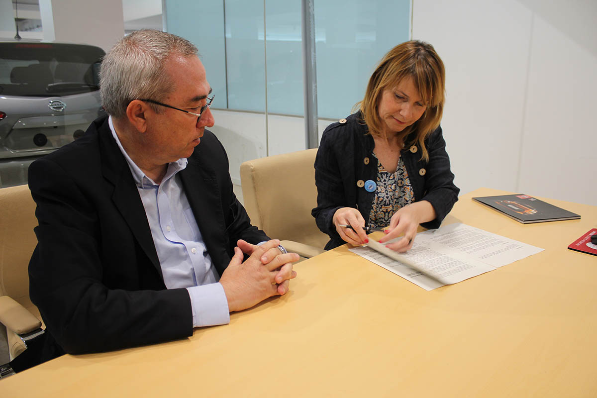 Motor Llansà cede un Nissan e-Nv200 al Banc dels Aliments de Sant Boi de Llobregat