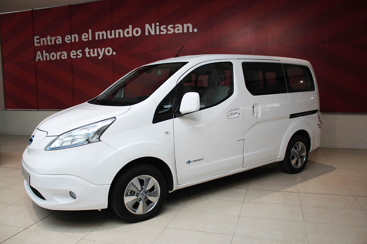 Motor Llansà cede un Nissan e-Nv200 al Banc dels Aliments de Sant Boi de Llobregat