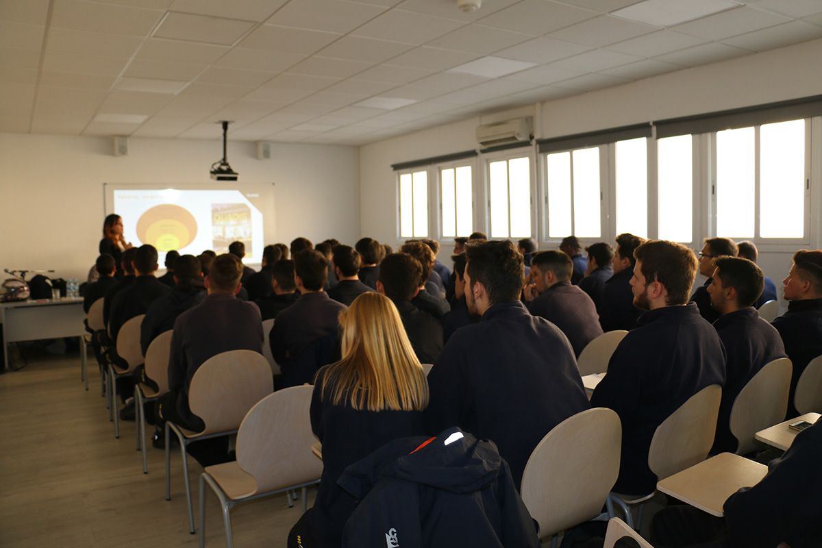 QUADIS imparte una presentación a los alumnos de Automoción Dual 