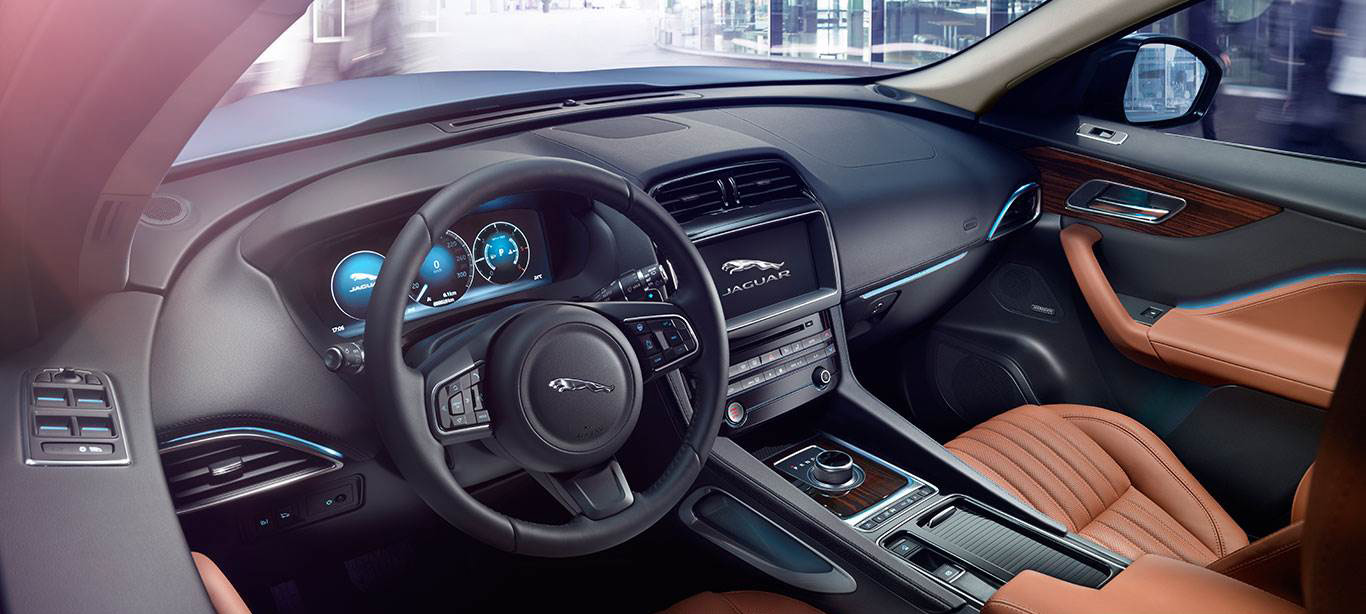 Nuevo Jaguar F-Pace en QUADIS Rent a Car