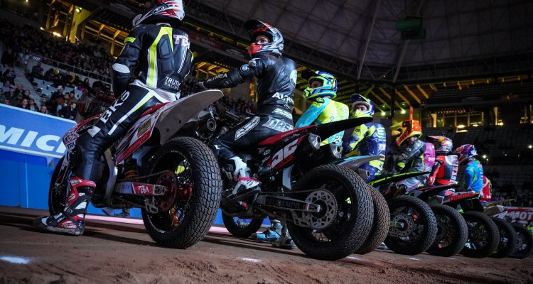 Superprestigio Dirt Track