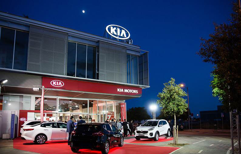 AR Motors inauguran sus nuevas instalaciones en Mataró de la mano de Kia Motors Iberia