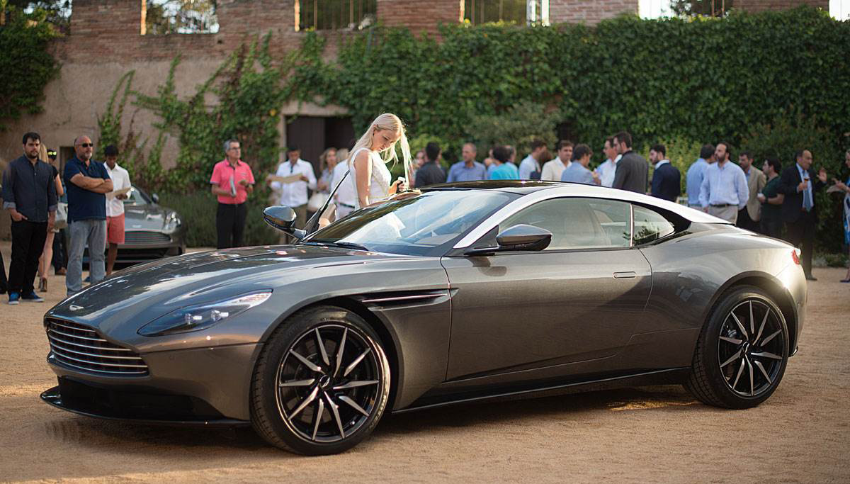 Cars Gallery presenta el nuevo Aston Martin DB11 en exclusiva en España 