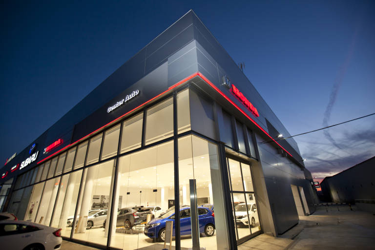 Center Auto abre un nuevo concesionario oficial Honda en Valencia 
