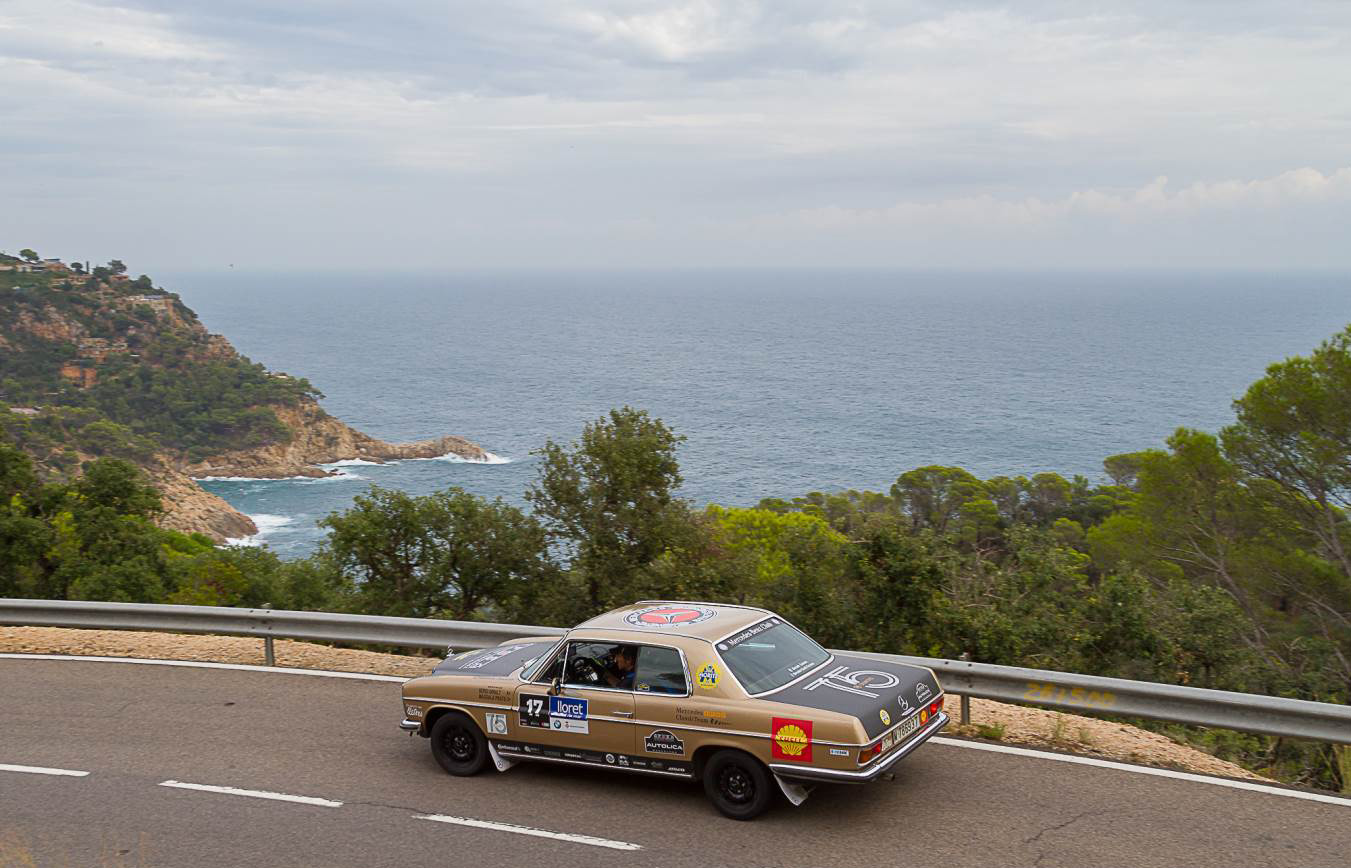 Mercedes 250 CE del Mercedes QUADIS ClassicTeam