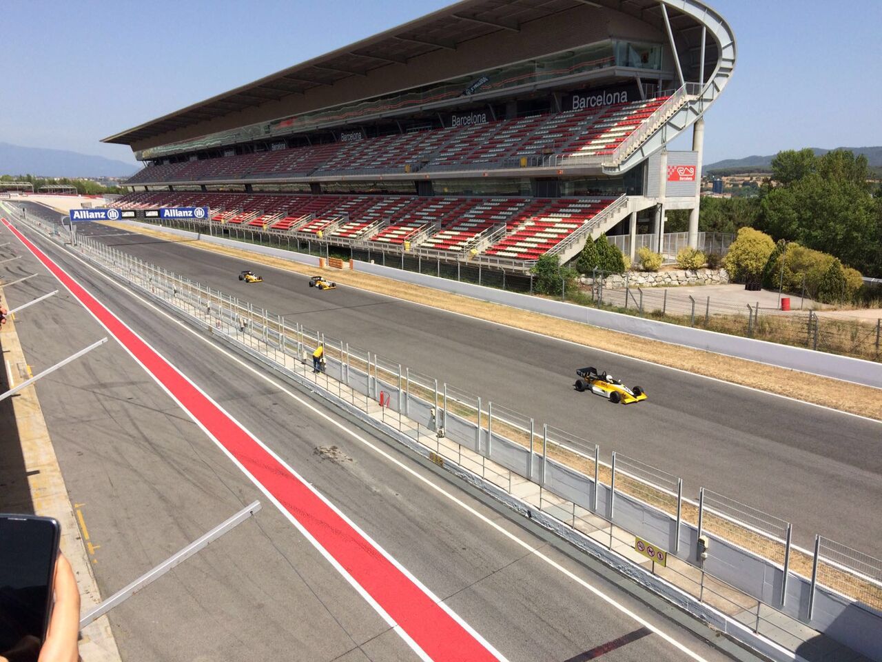 Track Day en el Circuit de Catalunya con los mejores asesores de Postventa de QUADIS