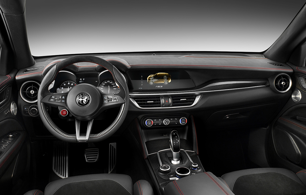 Alfa Romeo Stelvio 2017 QUADIS 3