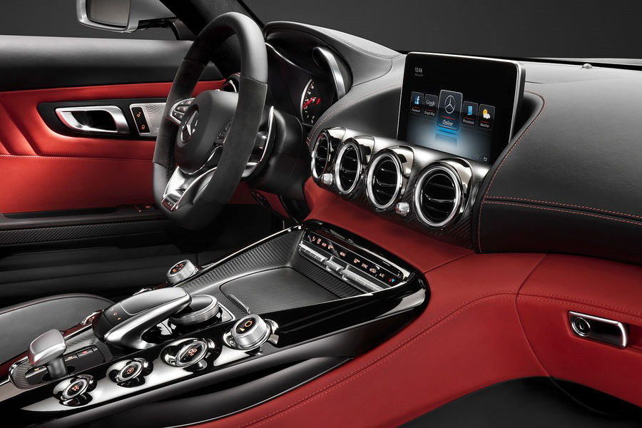 Mercedes Benz AMG GT 2015 Interior