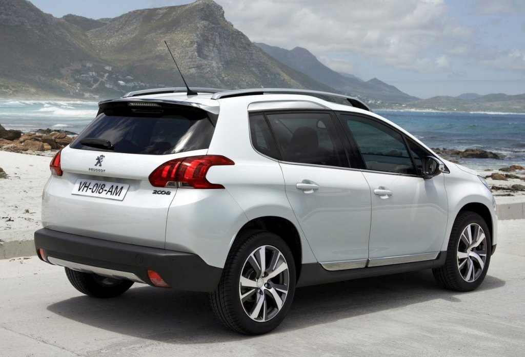 Peugeot 2008 Trasera