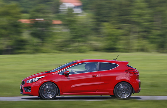 Kia Pro Ceed GT Lateral