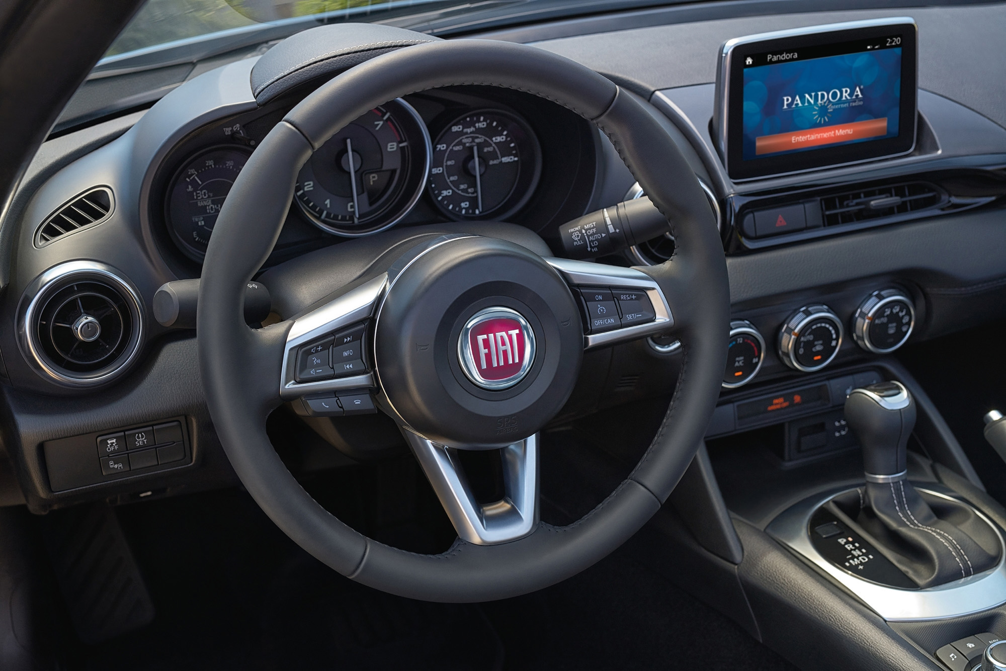 Fiat Spider 124 2016 Interior