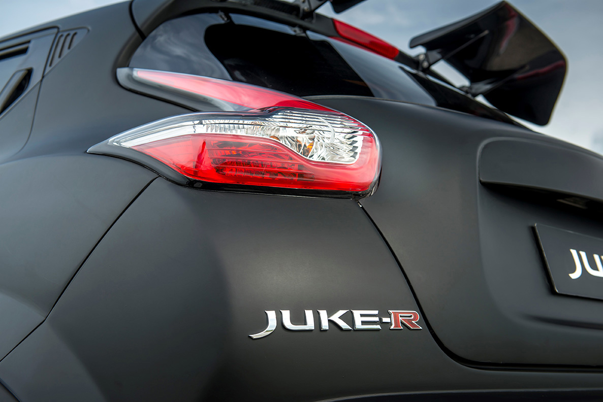 Nissan Juke R 2015