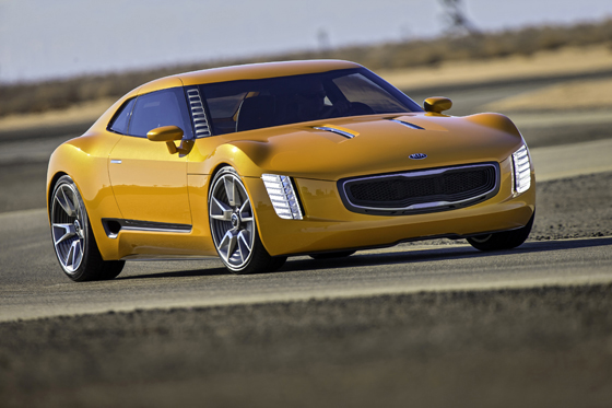 Kia-GT4-Stinger