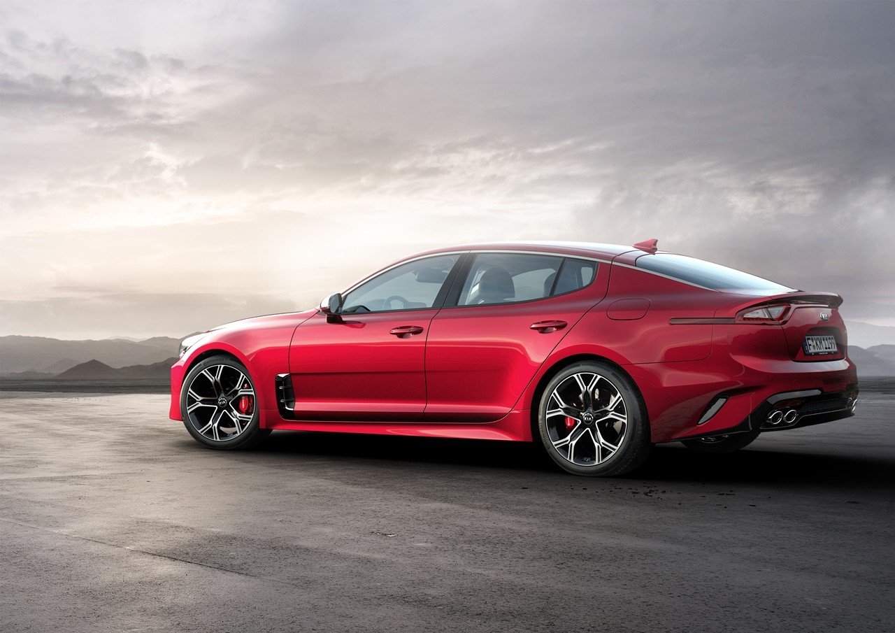 Nuevo Kia Stinger GT 2017 3