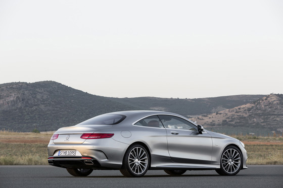 Mercedes-Benz-Clase-S-Coupe-Trasera
