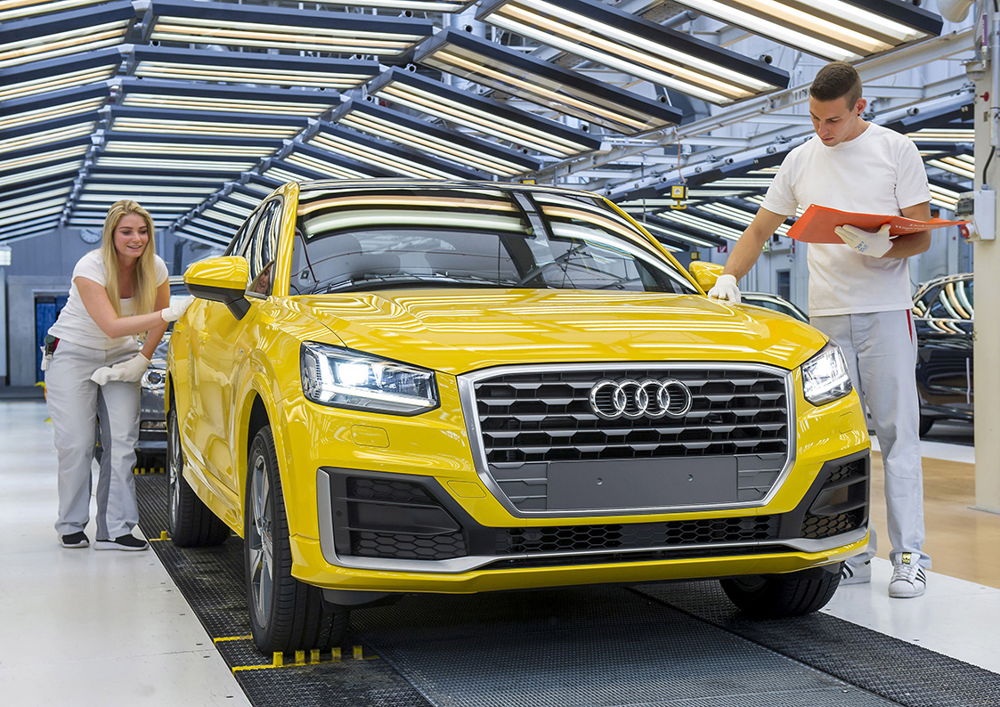 Nuevo Audi Q2 2016 QUADIS 7