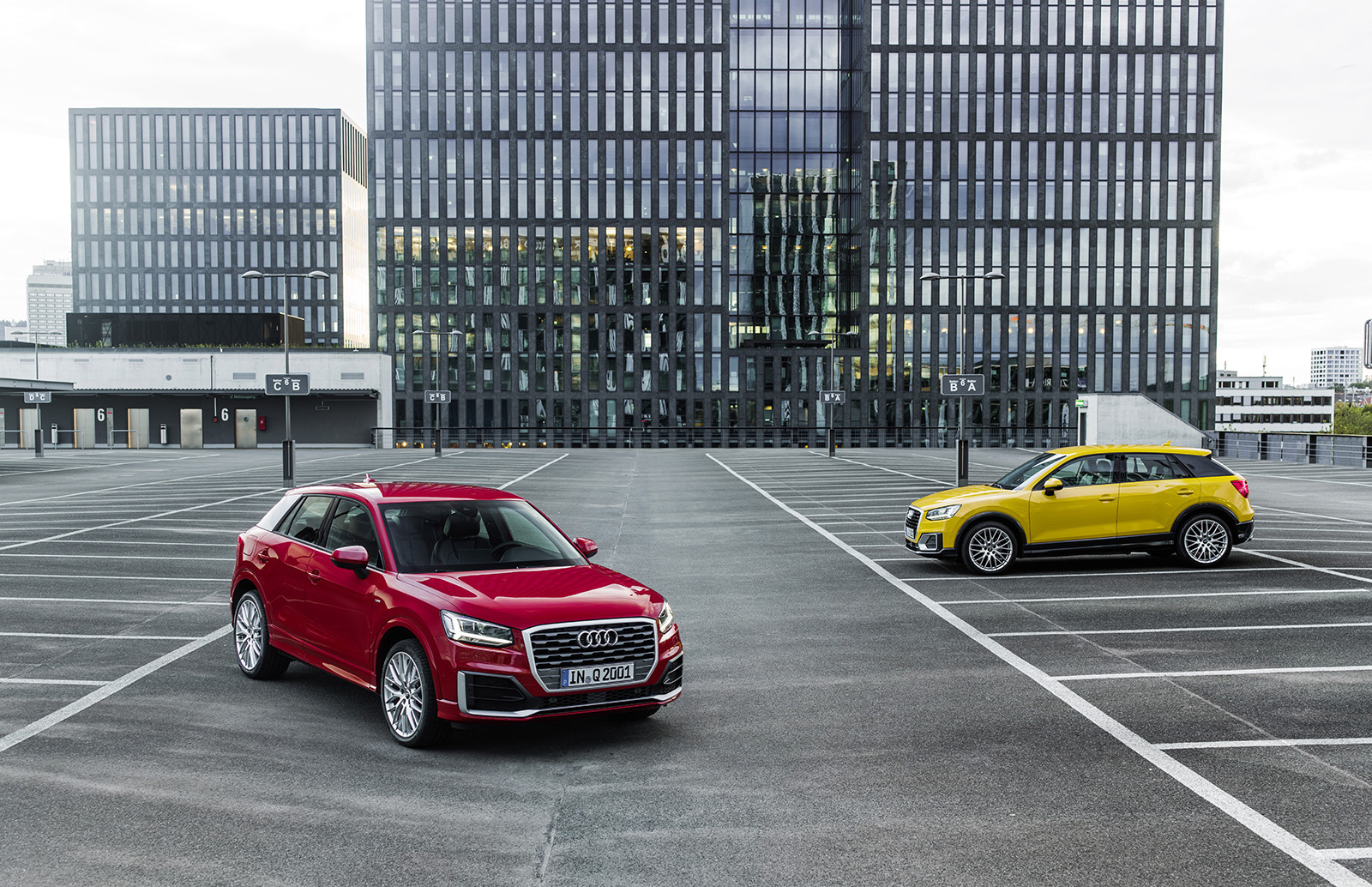Nuevo Audi Q2 2016 QUADIS 3