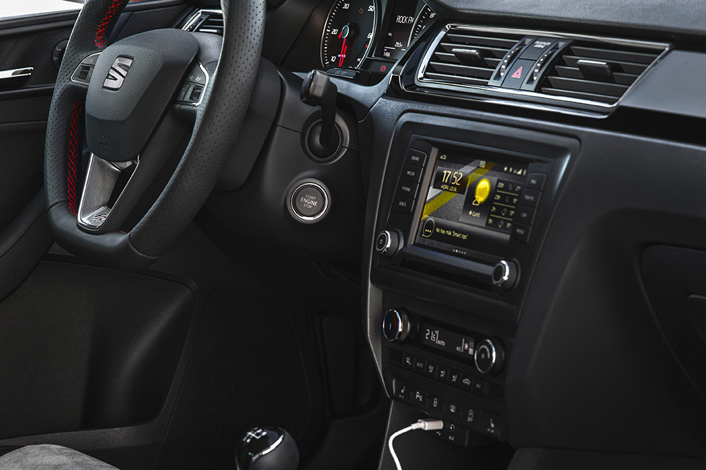 Seat Toledo 2015 Infotainment QUADIS