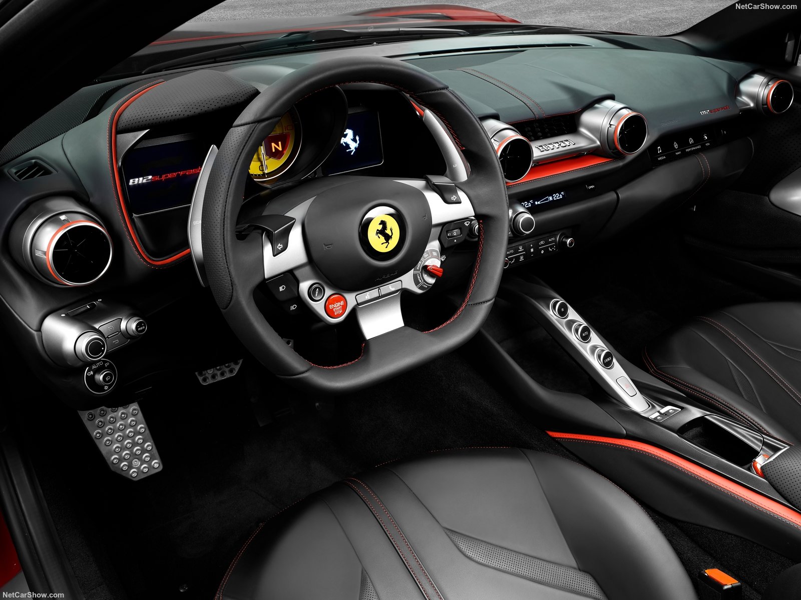 Ferrari 812 Superfast 2017 Interior