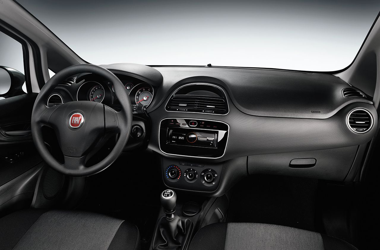 Fiat Punto Young Equipamiento