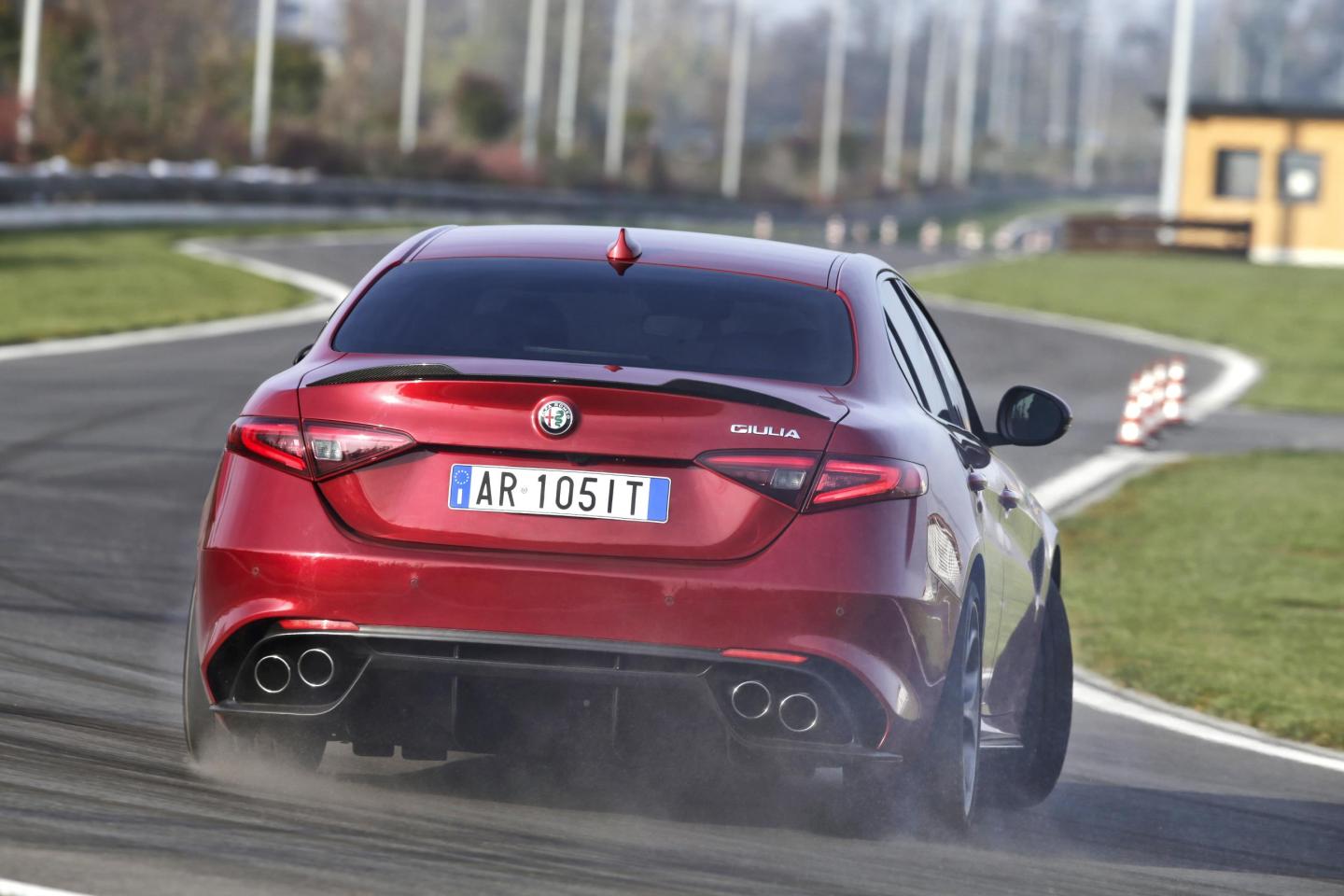 Nuevo Alfa Romeo Giulia QV 4