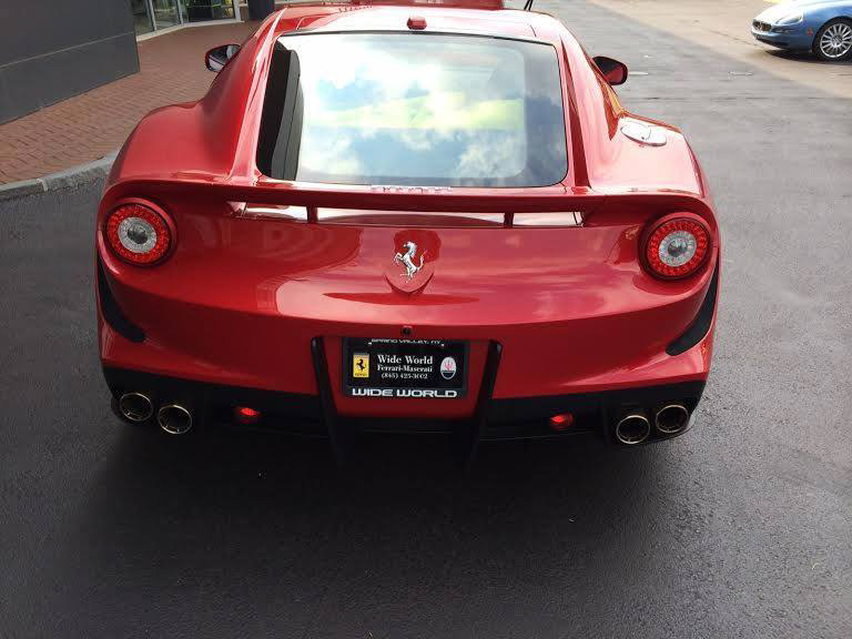 Ferrari F12 SP America Trasera