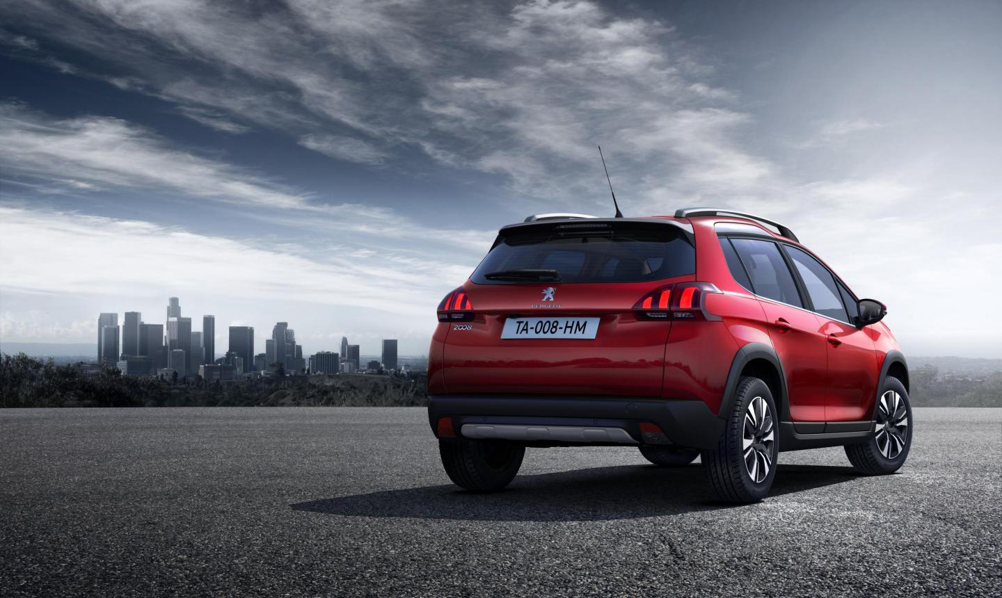 Peugeot_2008_2016_9