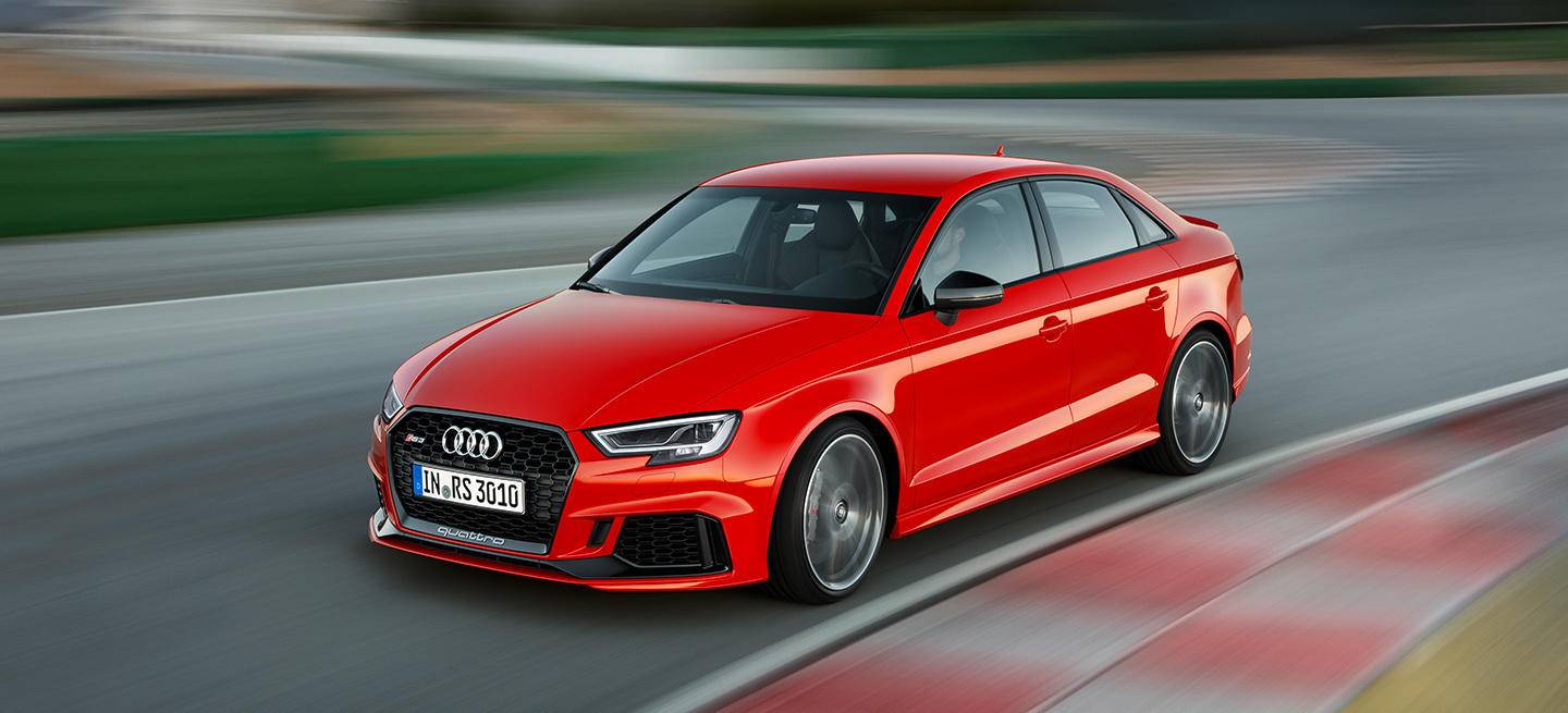 Novedades Salon Paris 2016 Audi RS3 1