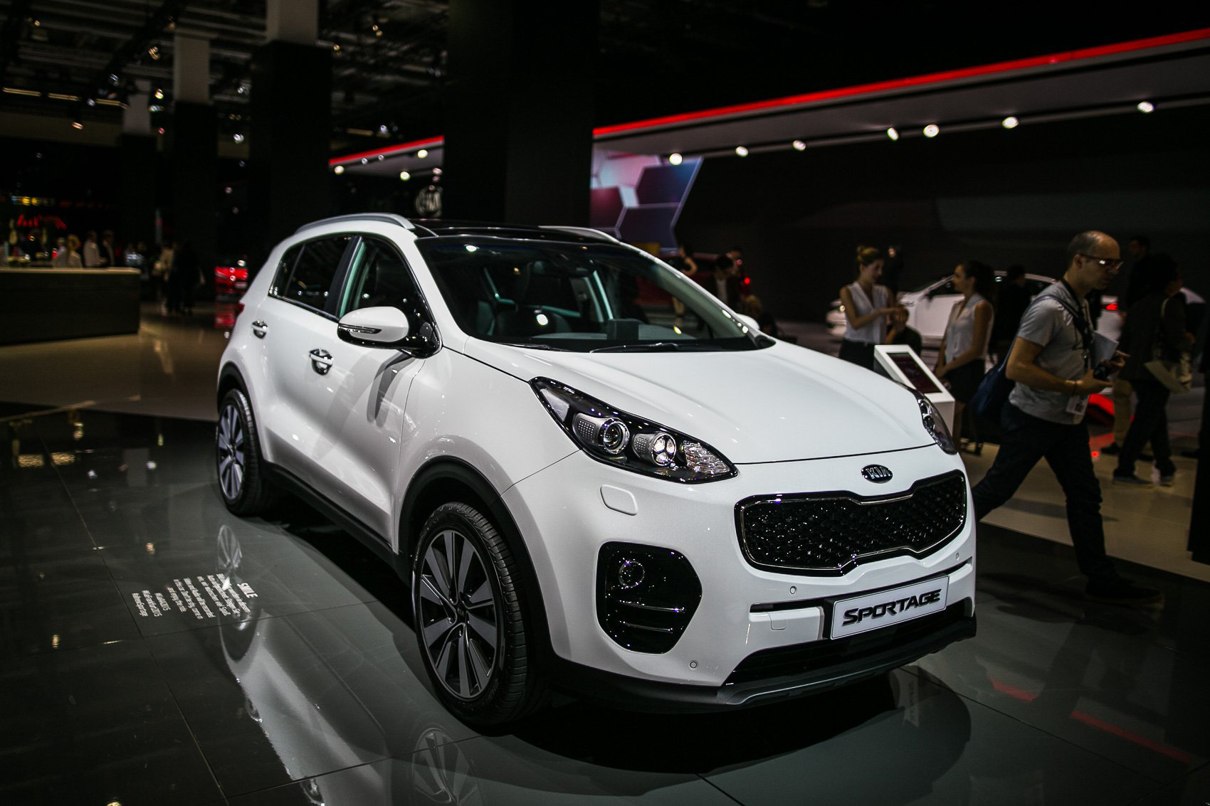 Salon Frankfurt 2015 QUADIS Kia Sportage