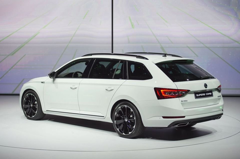 Skoda Superb Combi Salon Frankfurt 2015
