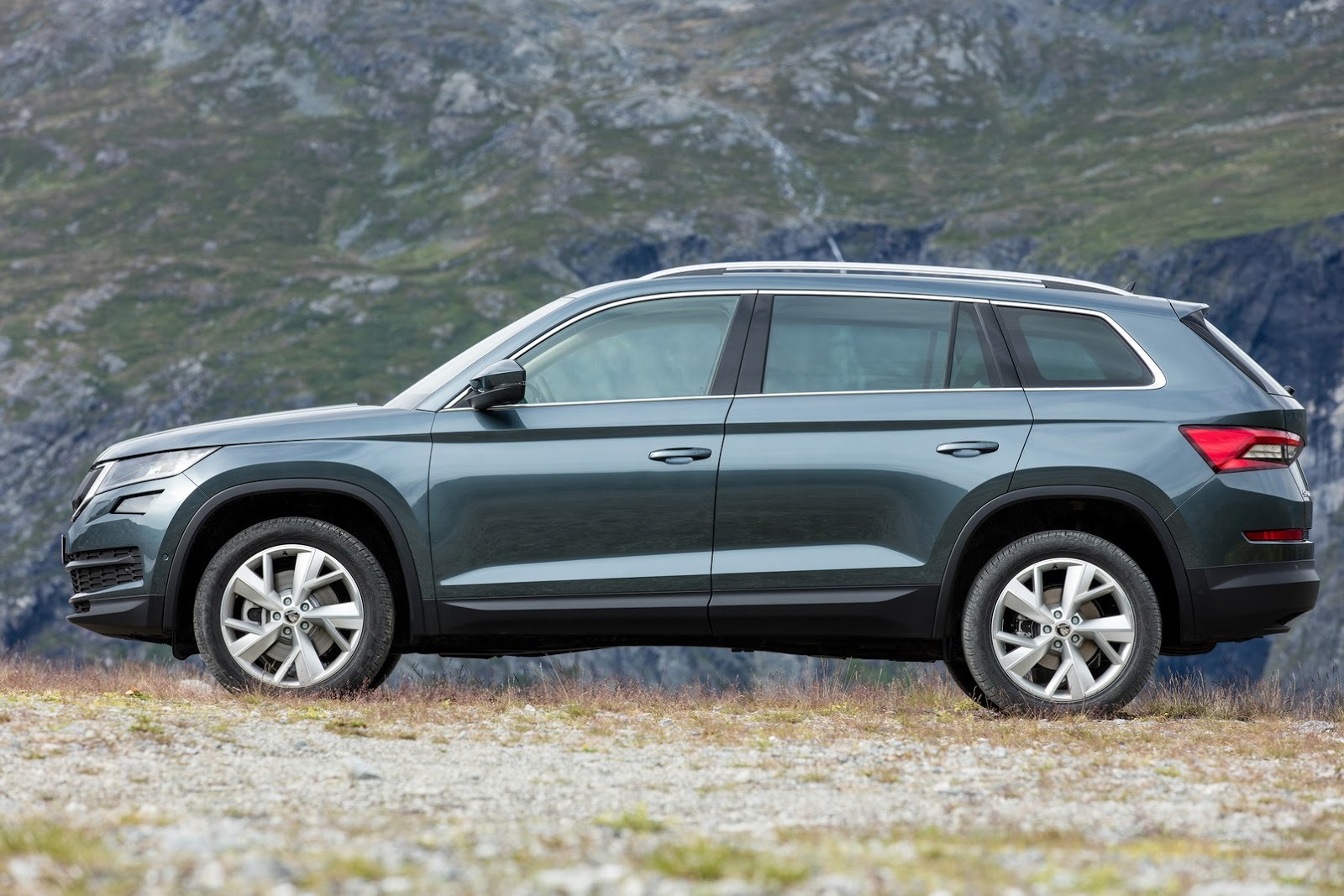Novedades Salon Paris 2016 Skoda Kodiaq 2