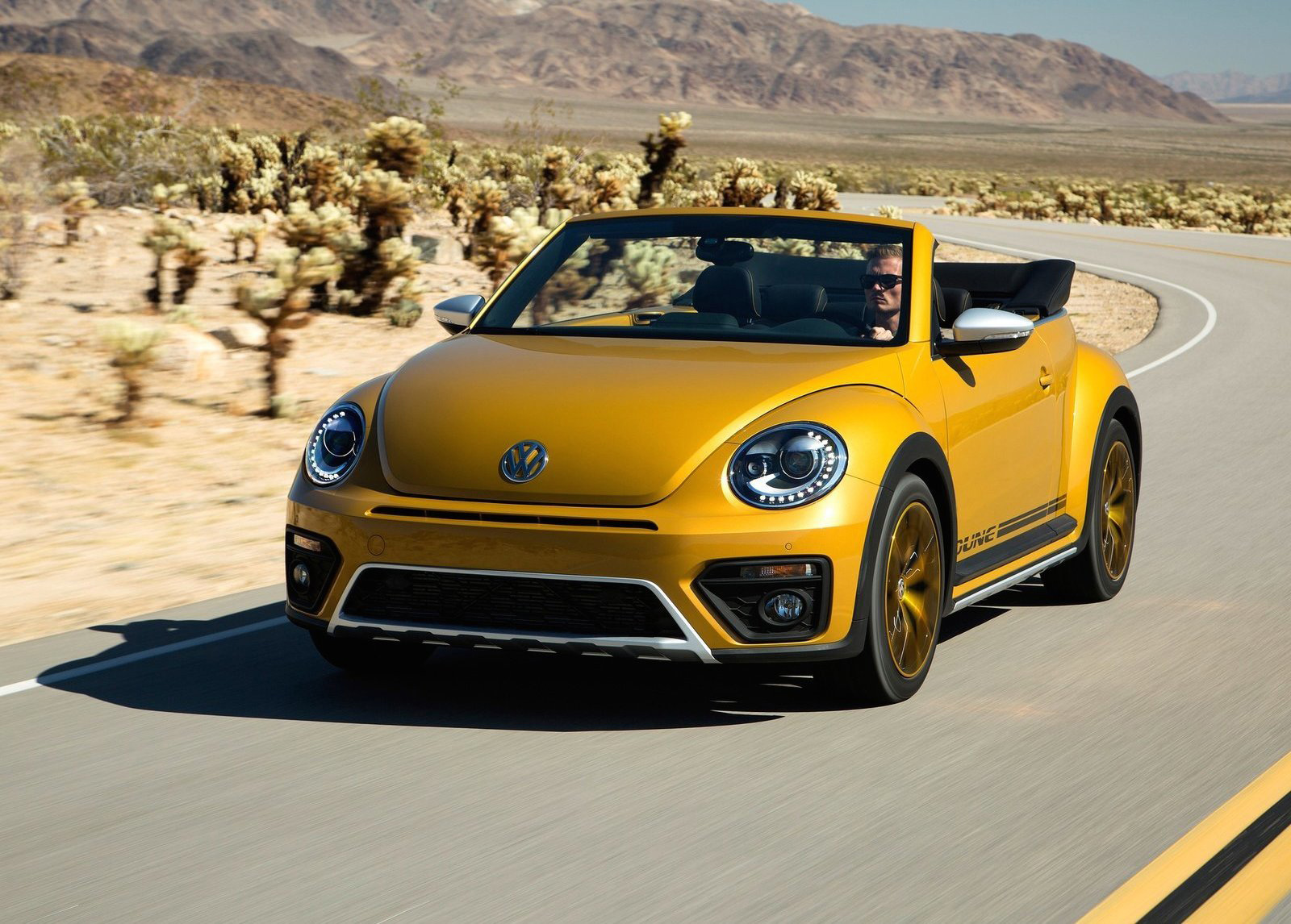 Volkswagen Beetle Dune Cabrio 2016
