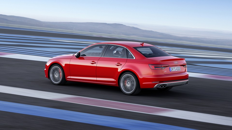 Nuevo Audi S4 QUADIS 2