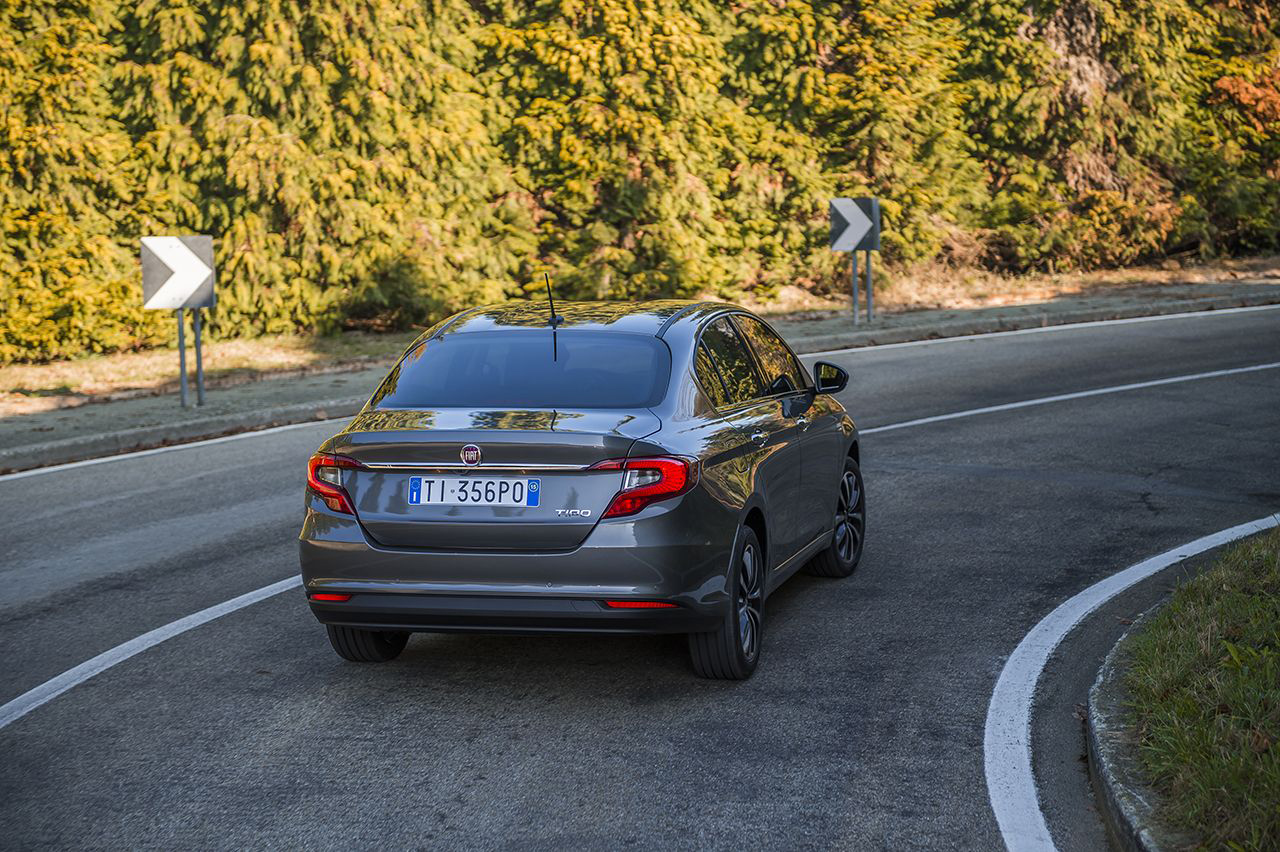 Fotos Nuevo Fiat Tipo 2016 Trasera