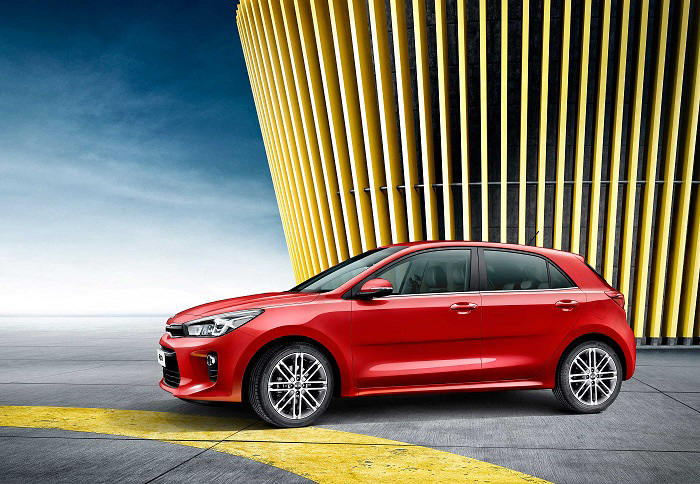 Nuevo KIa Rio 2017 Lateral
