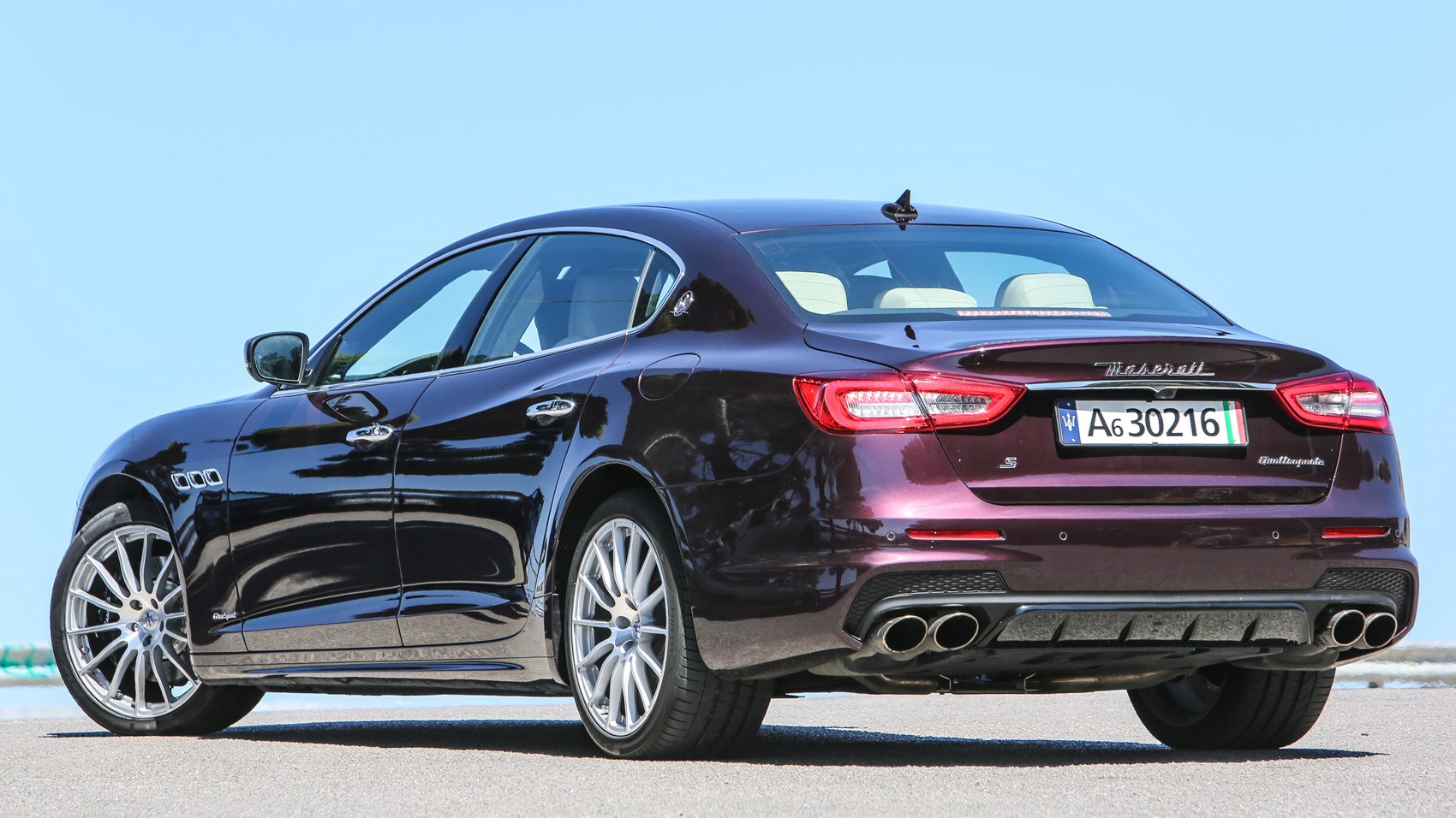 Maserati Quattroporte 2016 QUADIS 9