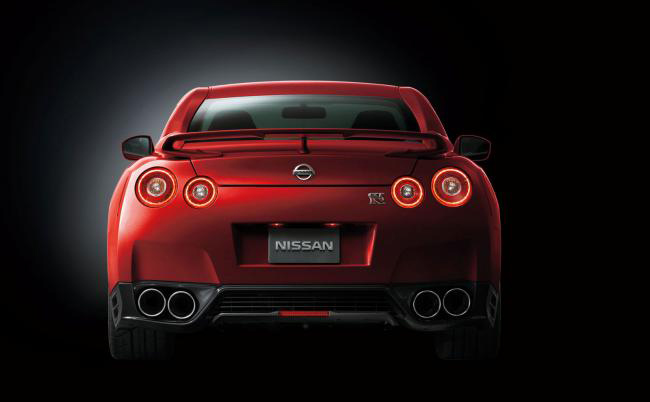 Nissan GTR 2014 Trasera