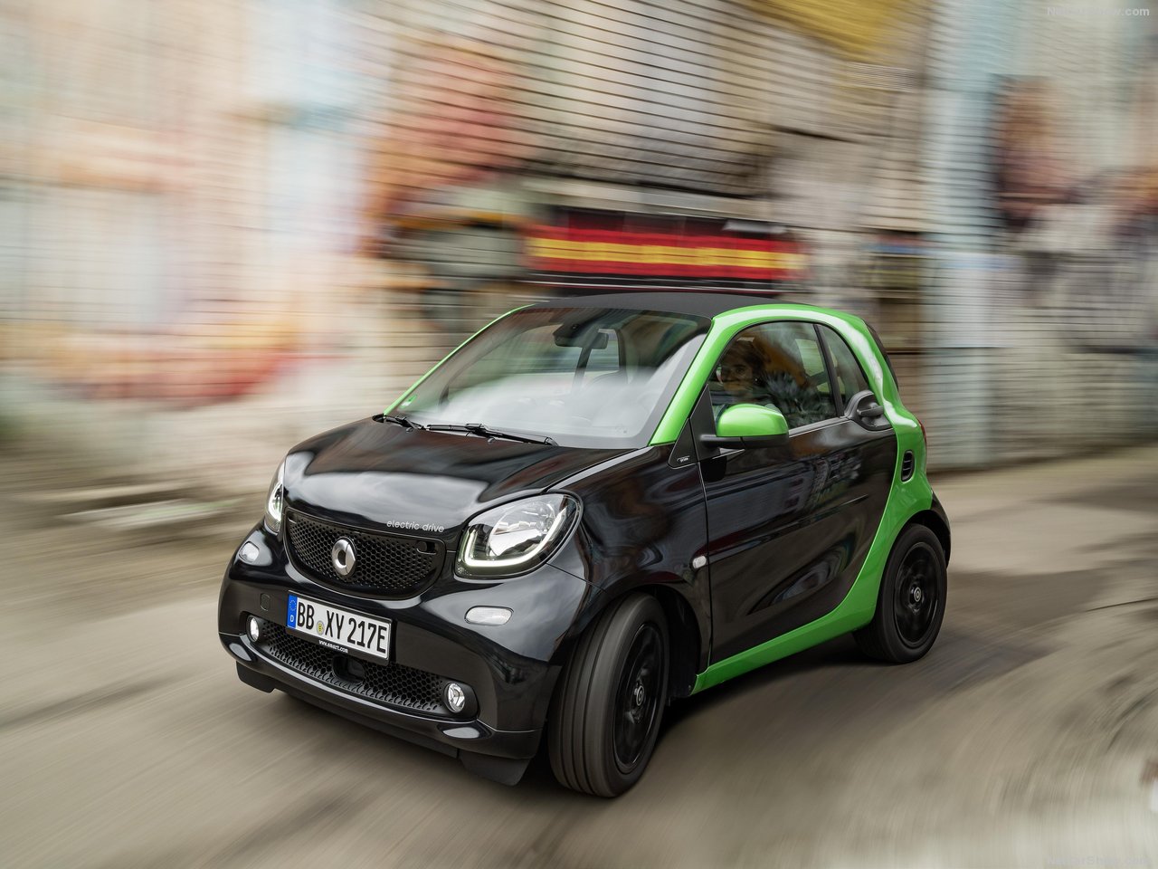 Smart-fortwo eléctrico de la unidad